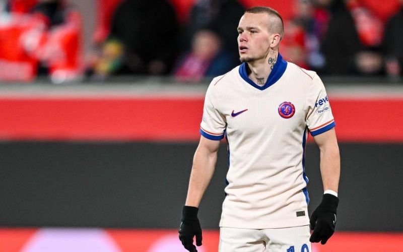 Chân sút gây ấn tượng bởi tốc độ vượt trội.