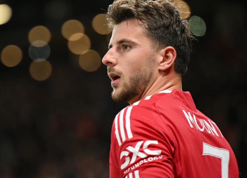 Với lối chơi linh hoạt và sáng tạo, Mason Mount trở thành mảnh ghép quan trọng của “Quỷ đỏ”